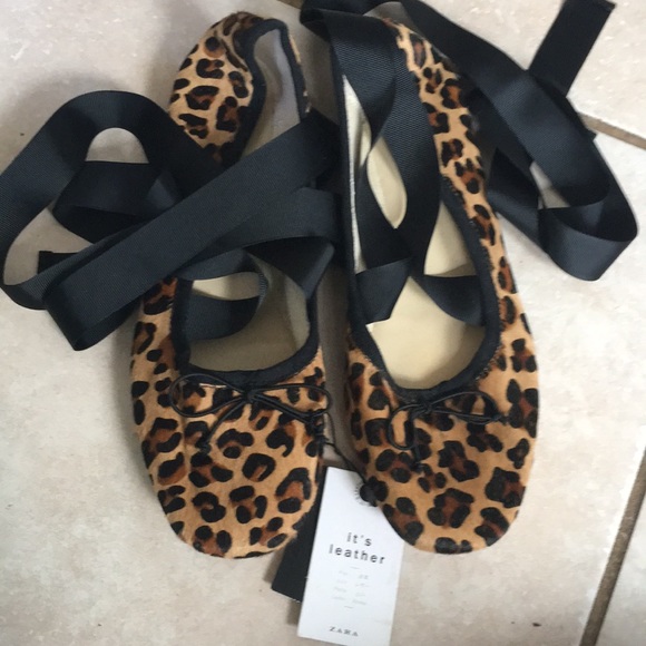 Zara Shoes - Zara lace up flats